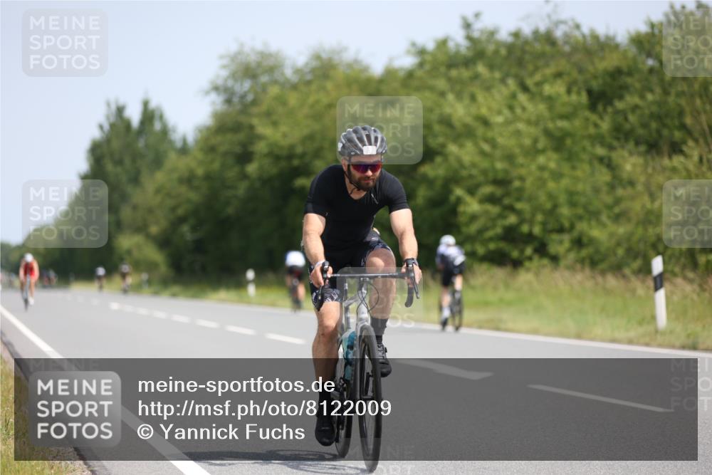 22.06.2025 - Viking Triathlon Yannick Fuchs http://msf.ph/oto/8122009 22.06.2025 11:49:02 Radfahren 201, 210, 281, 353, 454, 542 meine-sportfotos.de