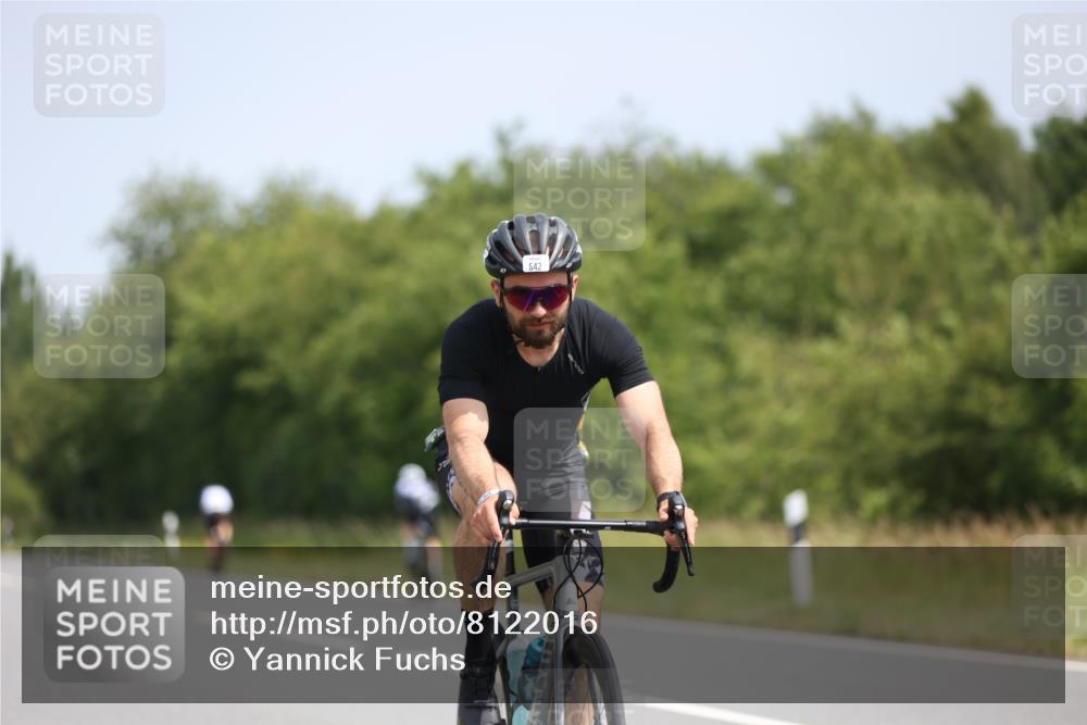 22.06.2025 - Viking Triathlon Yannick Fuchs http://msf.ph/oto/8122016 22.06.2025 11:49:02 Radfahren 201, 210, 281, 353, 454, 542 meine-sportfotos.de