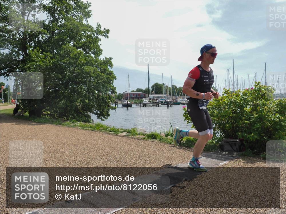 22.06.2025 - Viking Triathlon KatJ http://msf.ph/oto/8122056 22.06.2025 13:02:49 Laufen 8 meine-sportfotos.de