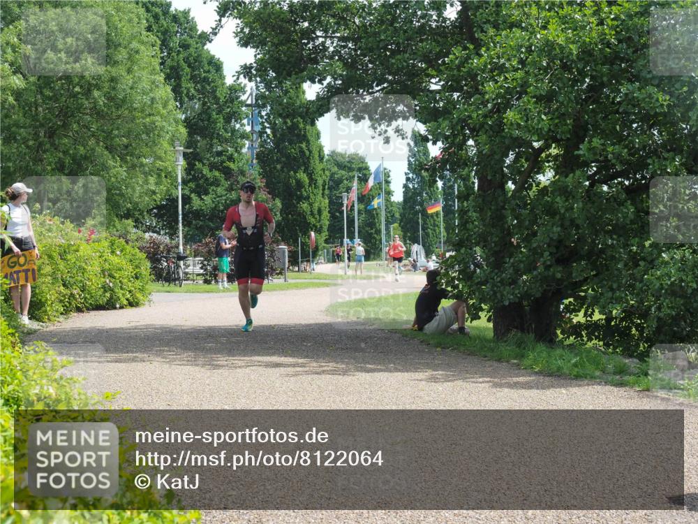 22.06.2025 - Viking Triathlon KatJ http://msf.ph/oto/8122064 22.06.2025 13:02:52 Laufen 429 meine-sportfotos.de