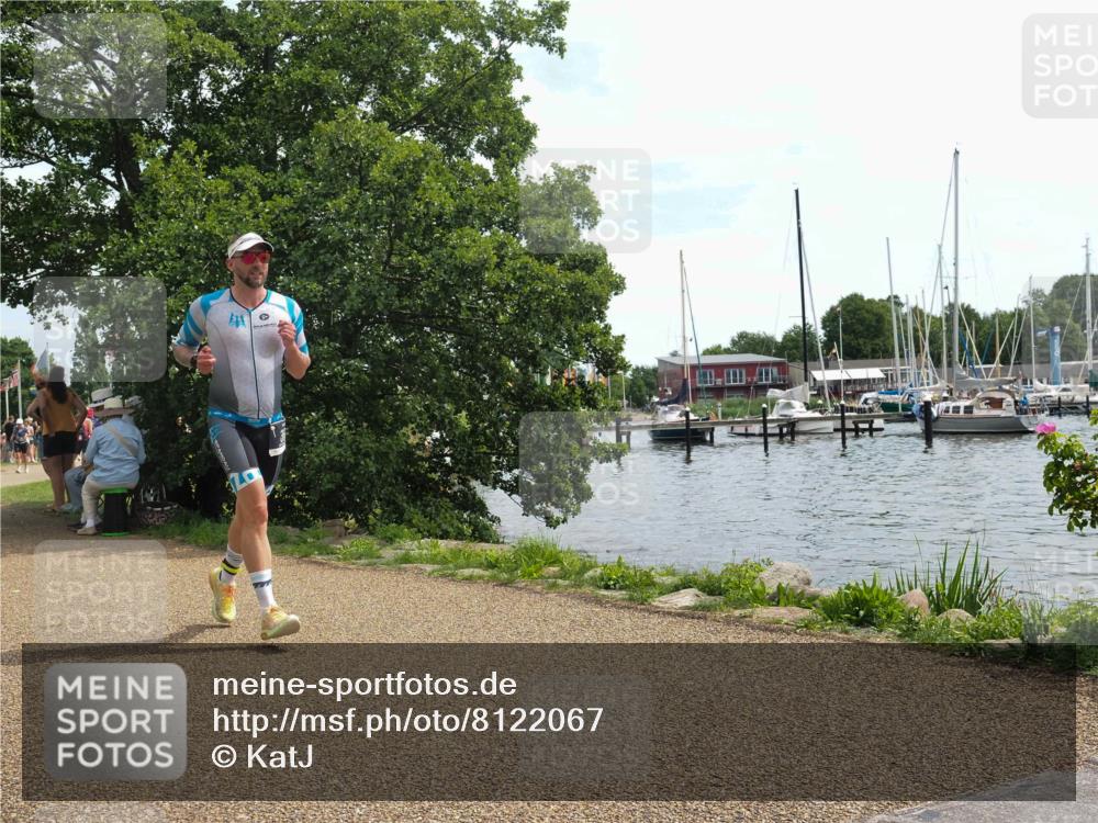 22.06.2025 - Viking Triathlon KatJ http://msf.ph/oto/8122067 22.06.2025 13:33:16 Laufen 361 meine-sportfotos.de