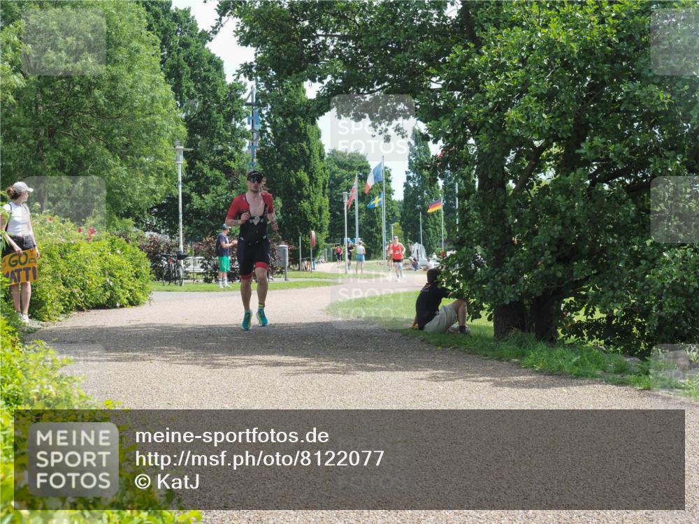 22.06.2025 - Viking Triathlon KatJ http://msf.ph/oto/8122077 22.06.2025 13:02:52 Laufen 429 meine-sportfotos.de