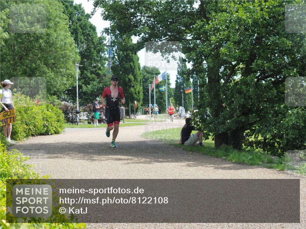 22.06.2025 - Viking Triathlon KatJ http://msf.ph/oto/8122108 22.06.2025 13:02:52 Laufen 429 meine-sportfotos.de