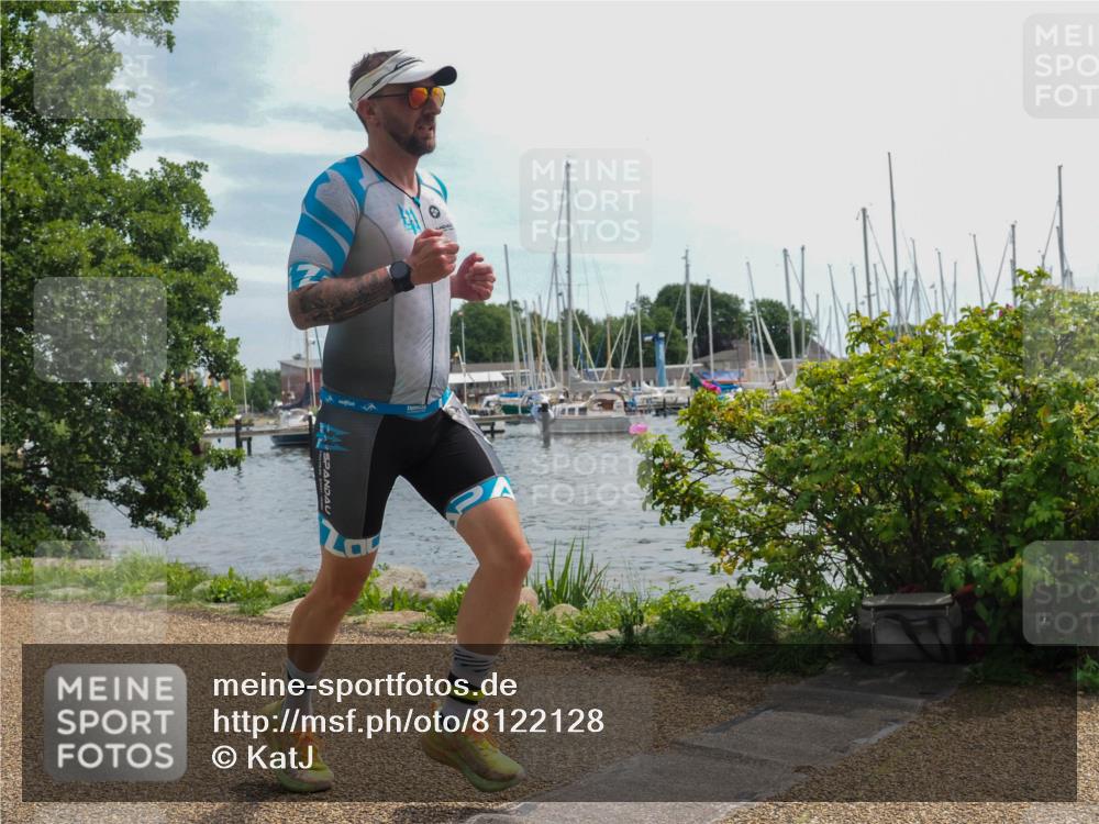 22.06.2025 - Viking Triathlon KatJ http://msf.ph/oto/8122128 22.06.2025 13:33:17 Laufen 361 meine-sportfotos.de