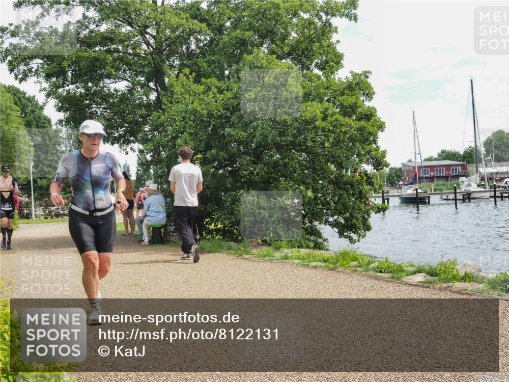 22.06.2025 - Viking Triathlon KatJ http://msf.ph/oto/8122131 22.06.2025 13:33:29 Laufen 71, 310, 454 meine-sportfotos.de