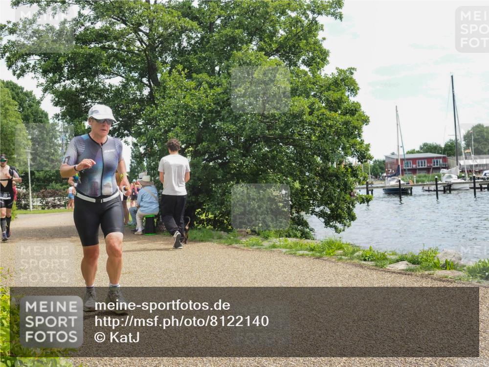 22.06.2025 - Viking Triathlon KatJ http://msf.ph/oto/8122140 22.06.2025 13:33:29 Laufen 71, 310, 454 meine-sportfotos.de