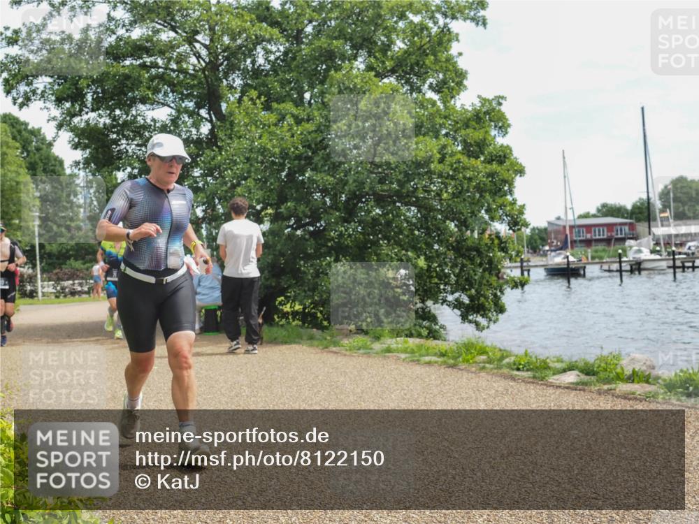 22.06.2025 - Viking Triathlon KatJ http://msf.ph/oto/8122150 22.06.2025 13:33:29 Laufen 71, 310, 454 meine-sportfotos.de