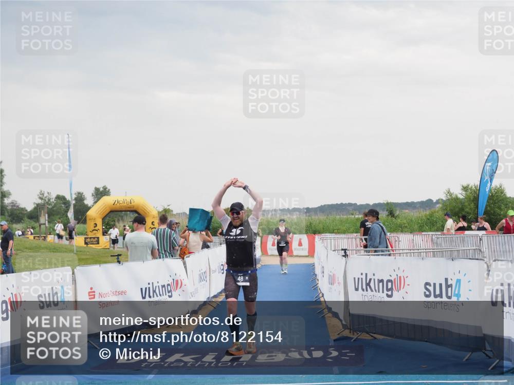 22.06.2025 - Viking Triathlon MichiJ http://msf.ph/oto/8122154 22.06.2025 16:36:48 Ziel 48, 240 meine-sportfotos.de