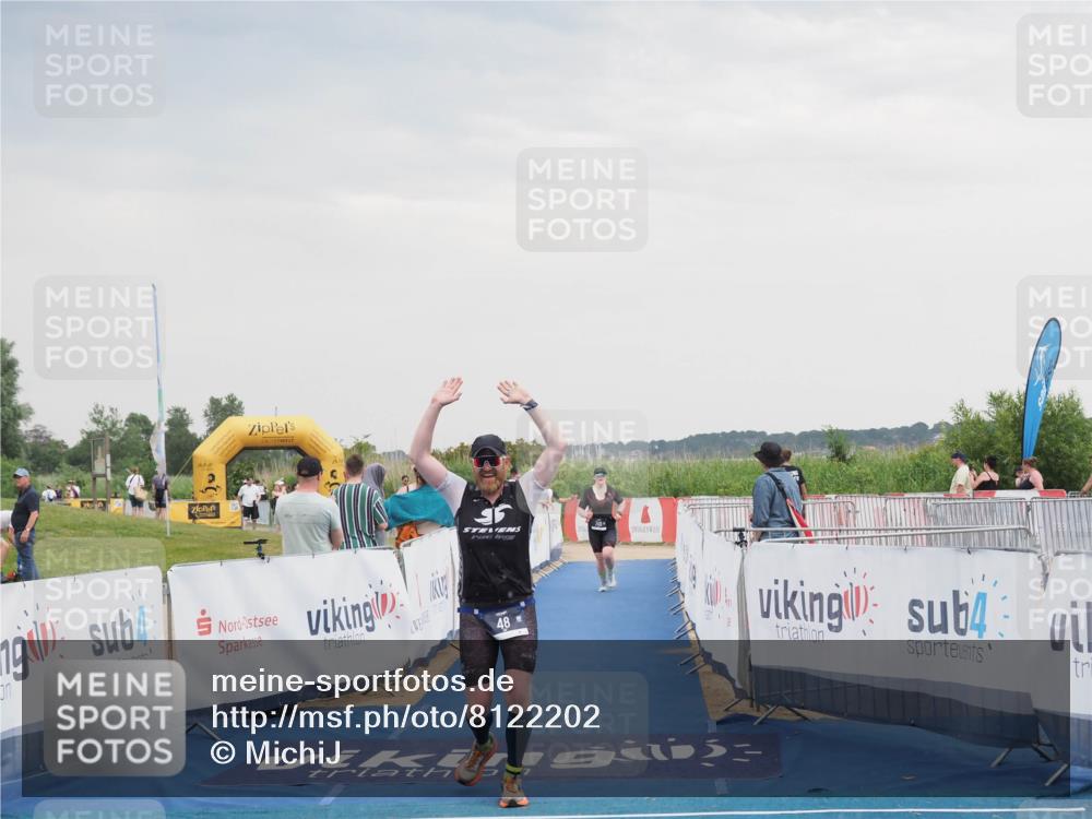 22.06.2025 - Viking Triathlon MichiJ http://msf.ph/oto/8122202 22.06.2025 16:36:49 Ziel 48, 240 meine-sportfotos.de