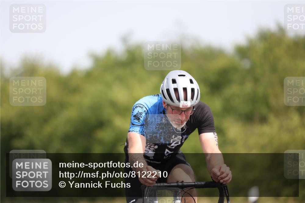 22.06.2025 - Viking Triathlon Yannick Fuchs http://msf.ph/oto/8122210 22.06.2025 11:49:18 Radfahren 405, 433, 477, 634 meine-sportfotos.de
