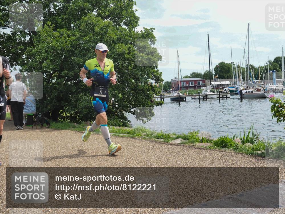 22.06.2025 - Viking Triathlon KatJ http://msf.ph/oto/8122221 22.06.2025 13:33:31 Laufen 71, 310, 454 meine-sportfotos.de