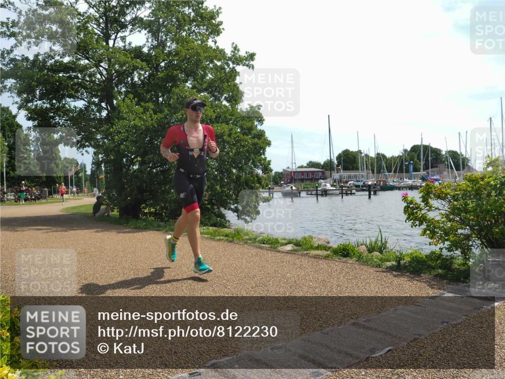 22.06.2025 - Viking Triathlon KatJ http://msf.ph/oto/8122230 22.06.2025 13:02:55 Laufen 429 meine-sportfotos.de