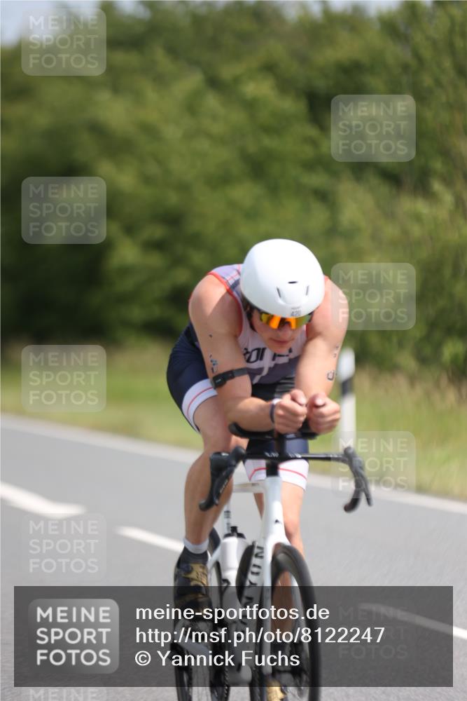 22.06.2025 - Viking Triathlon Yannick Fuchs http://msf.ph/oto/8122247 22.06.2025 11:49:30 Radfahren 22, 420, 487, 488 meine-sportfotos.de