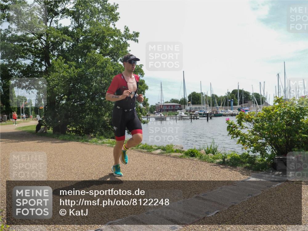 22.06.2025 - Viking Triathlon KatJ http://msf.ph/oto/8122248 22.06.2025 13:02:56 Laufen 429 meine-sportfotos.de