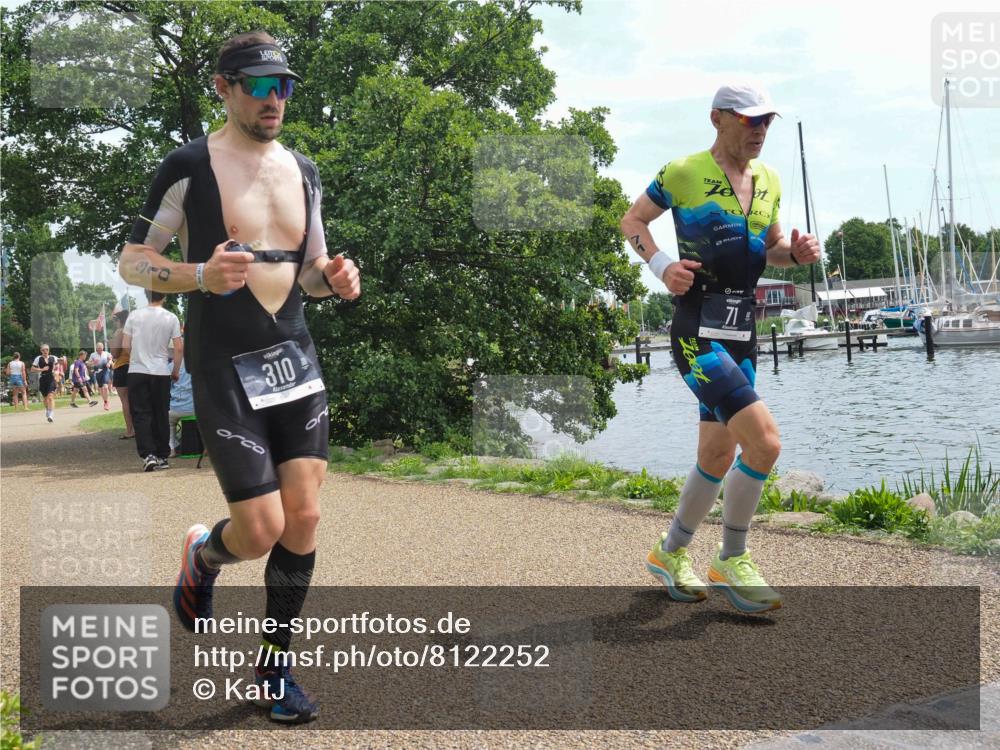 22.06.2025 - Viking Triathlon KatJ http://msf.ph/oto/8122252 22.06.2025 13:33:32 Laufen 71, 310, 454 meine-sportfotos.de