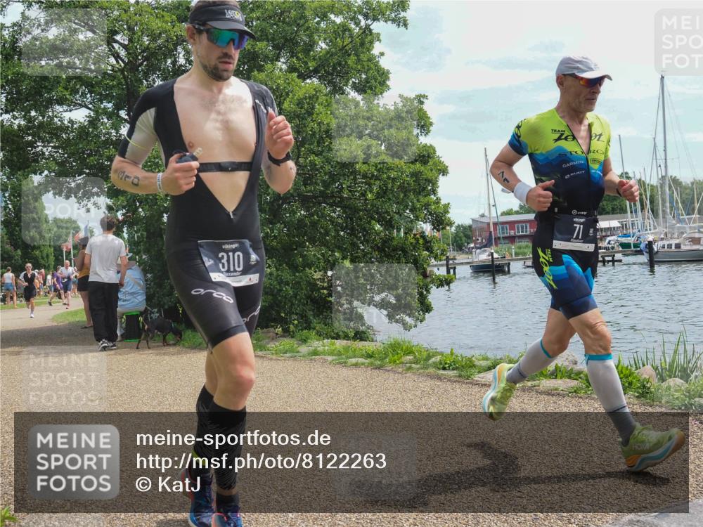 22.06.2025 - Viking Triathlon KatJ http://msf.ph/oto/8122263 22.06.2025 13:33:32 Laufen 71, 310, 454 meine-sportfotos.de