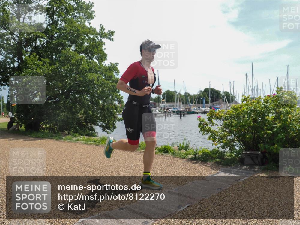 22.06.2025 - Viking Triathlon KatJ http://msf.ph/oto/8122270 22.06.2025 13:02:56 Laufen 429 meine-sportfotos.de