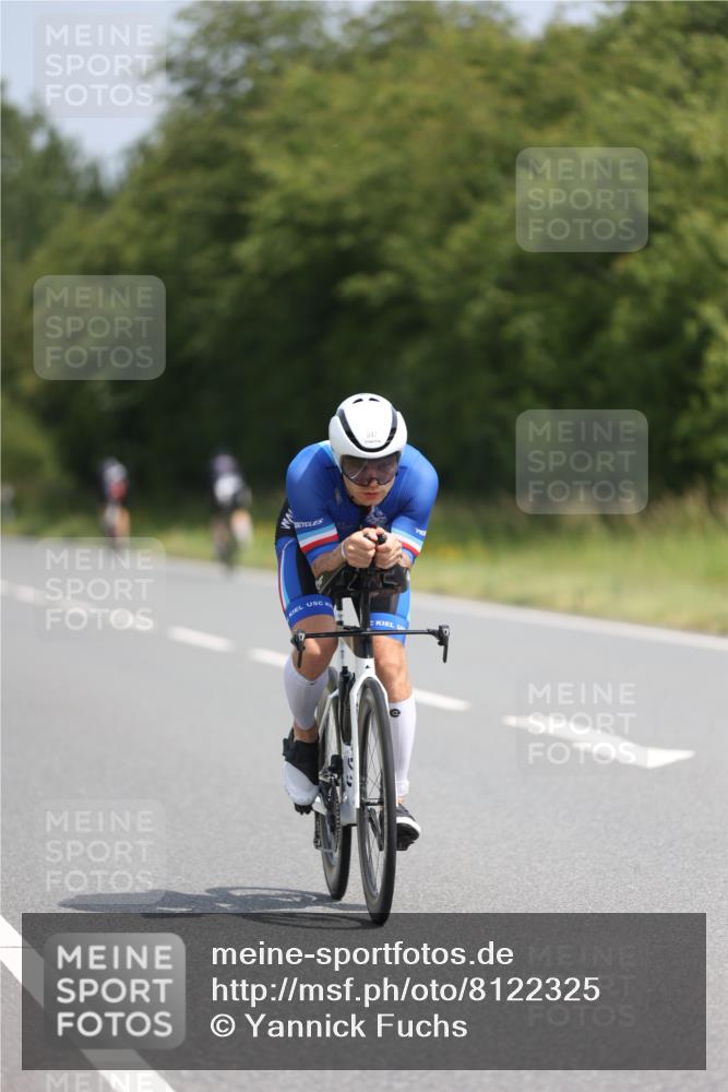 22.06.2025 - Viking Triathlon Yannick Fuchs http://msf.ph/oto/8122325 22.06.2025 11:49:52 Radfahren 3, 211, 254, 257, 347, 638, 648 meine-sportfotos.de