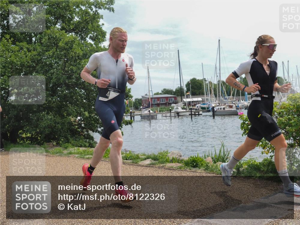 22.06.2025 - Viking Triathlon KatJ http://msf.ph/oto/8122326 22.06.2025 13:33:40 Laufen 22, 421 meine-sportfotos.de