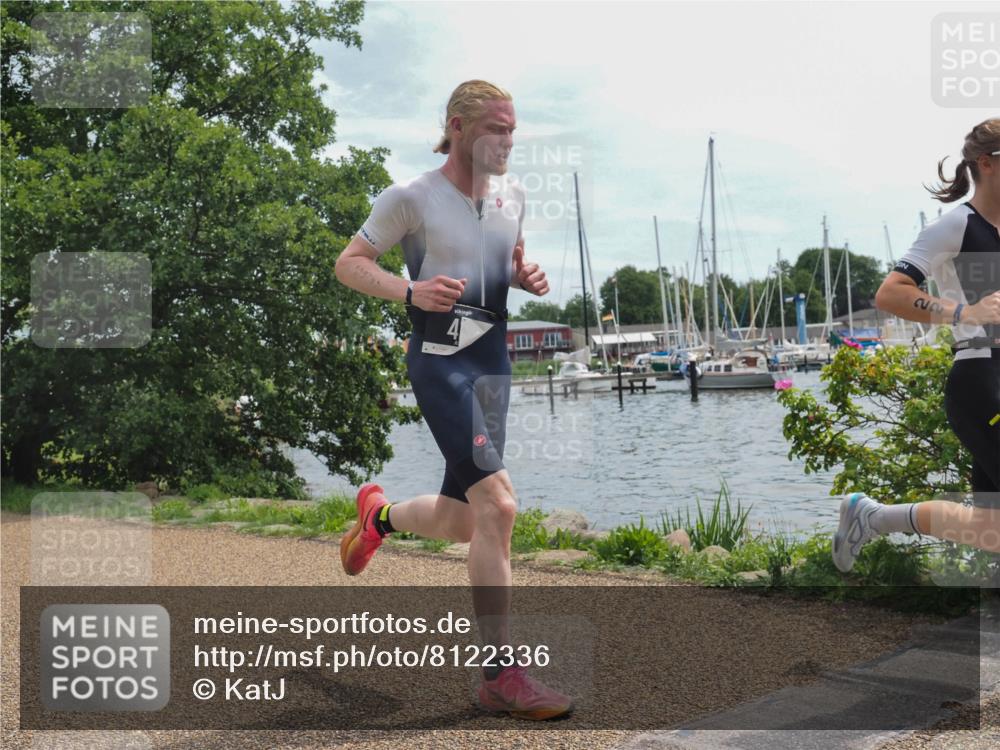 22.06.2025 - Viking Triathlon KatJ http://msf.ph/oto/8122336 22.06.2025 13:33:40 Laufen 22, 421 meine-sportfotos.de