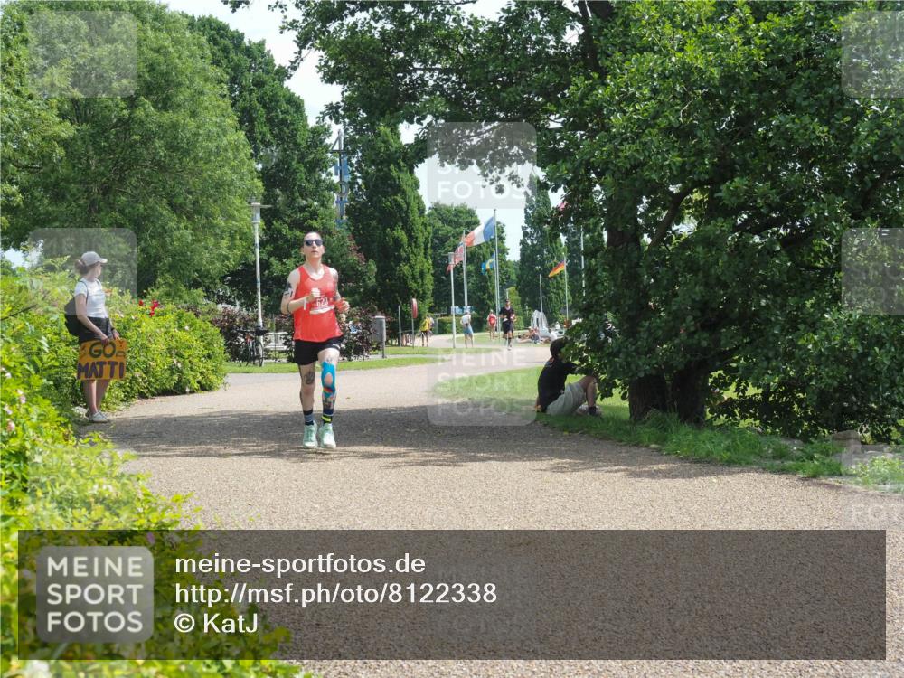 22.06.2025 - Viking Triathlon KatJ http://msf.ph/oto/8122338 22.06.2025 13:03:01 Laufen 620 meine-sportfotos.de