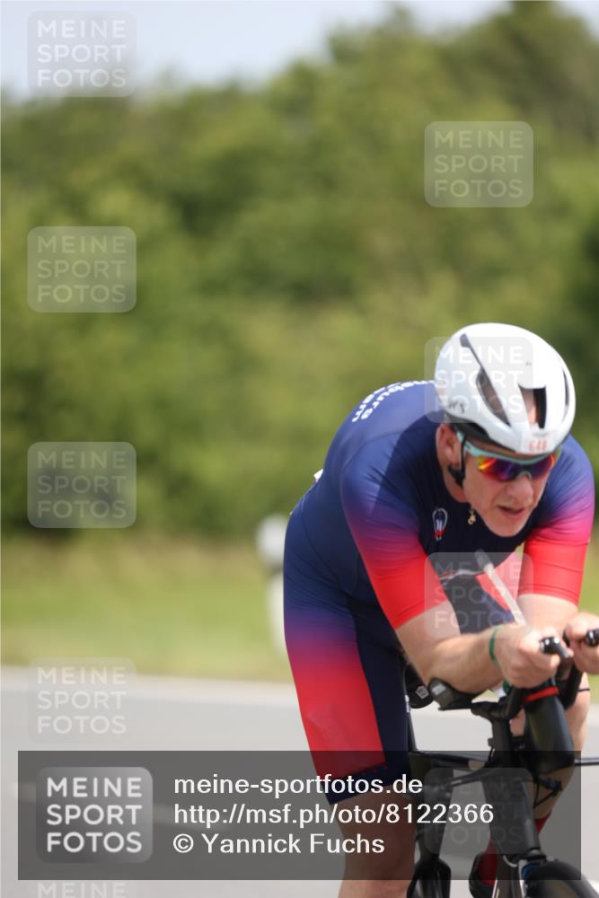 22.06.2025 - Viking Triathlon Yannick Fuchs http://msf.ph/oto/8122366 22.06.2025 11:49:54 Radfahren 3, 11, 33, 211, 257, 347, 638, 648 meine-sportfotos.de