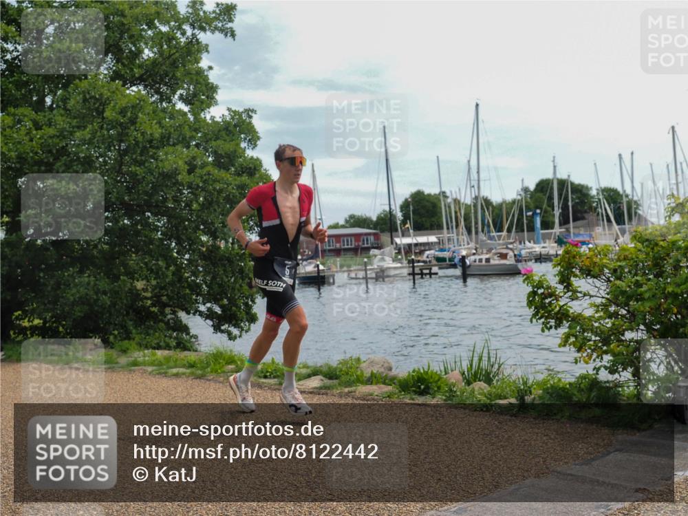 22.06.2025 - Viking Triathlon KatJ http://msf.ph/oto/8122442 22.06.2025 13:33:49 Laufen 5, 620 meine-sportfotos.de