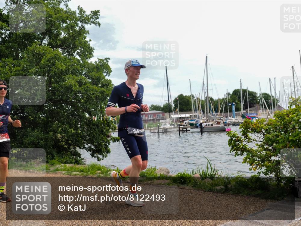 22.06.2025 - Viking Triathlon KatJ http://msf.ph/oto/8122493 22.06.2025 13:33:58 Laufen 194, 631 meine-sportfotos.de