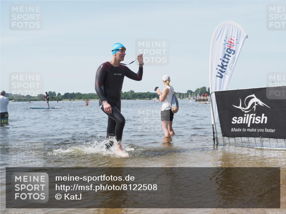 22.06.2025 - Viking Triathlon KatJ http://msf.ph/oto/8122508 22.06.2025 10:51:39 Schwimmen 292, 422 meine-sportfotos.de