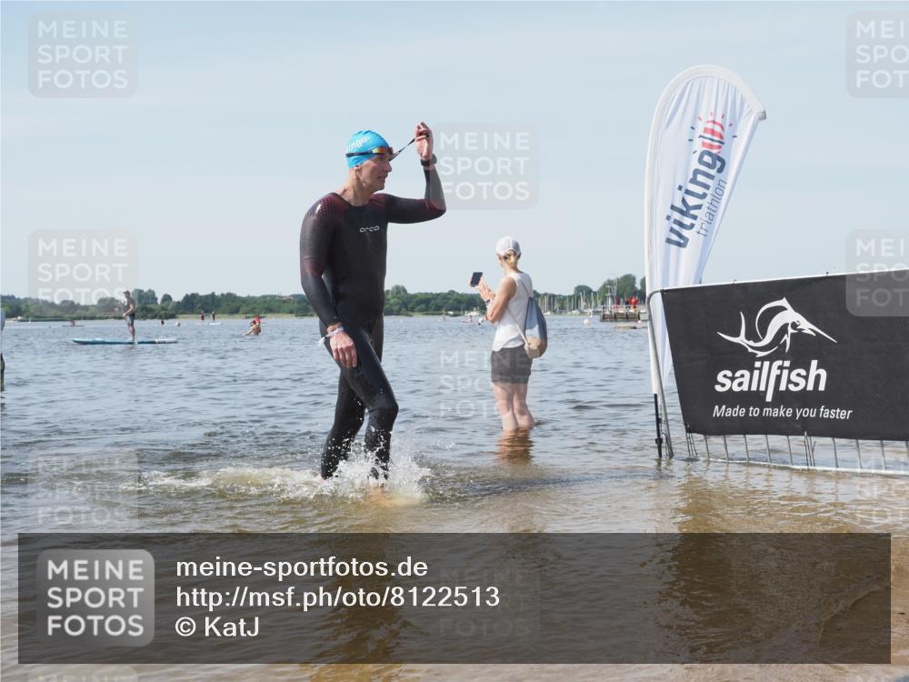 22.06.2025 - Viking Triathlon KatJ http://msf.ph/oto/8122513 22.06.2025 10:51:39 Schwimmen 292, 422 meine-sportfotos.de