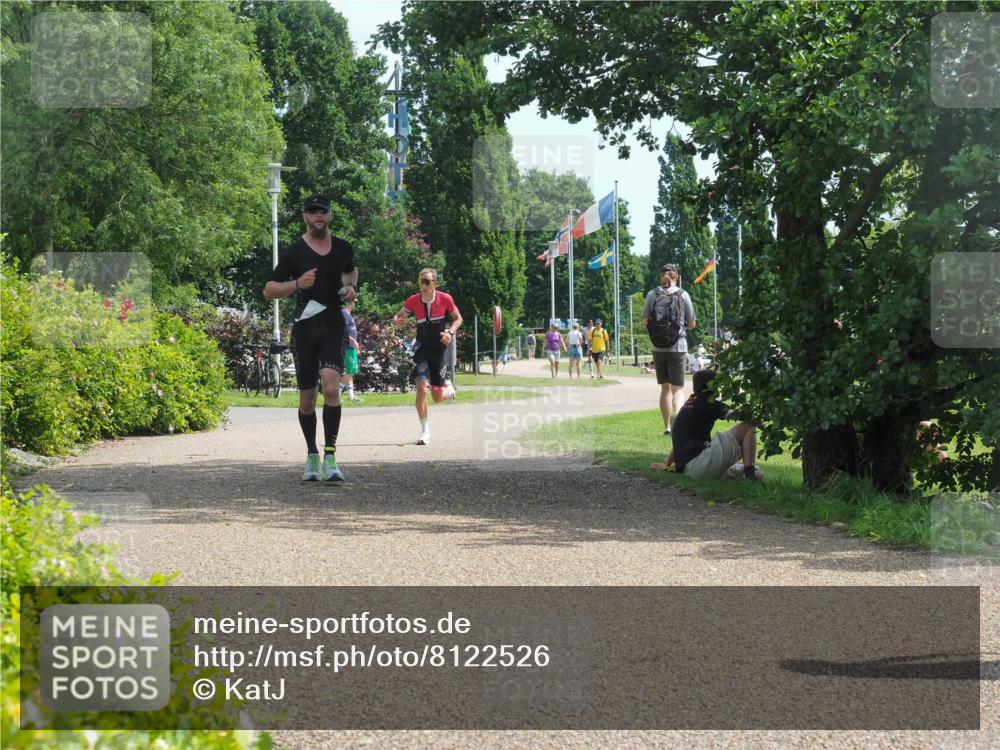 22.06.2025 - Viking Triathlon KatJ http://msf.ph/oto/8122526 22.06.2025 13:03:14 Laufen 311 meine-sportfotos.de
