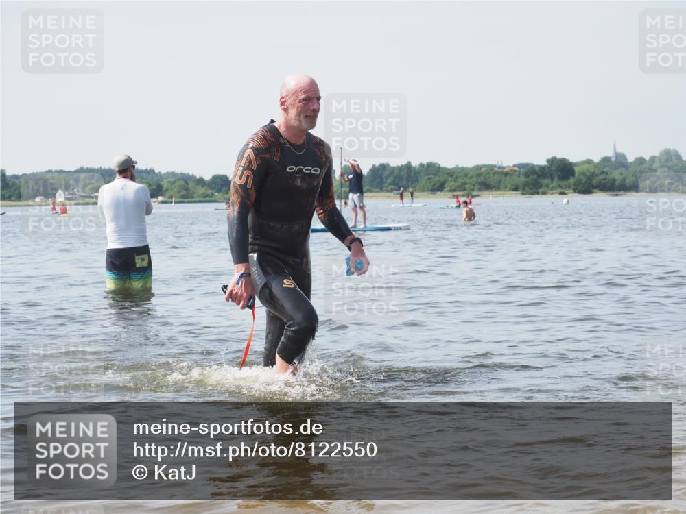 22.06.2025 - Viking Triathlon KatJ http://msf.ph/oto/8122550 22.06.2025 10:51:43 Schwimmen 292, 422 meine-sportfotos.de