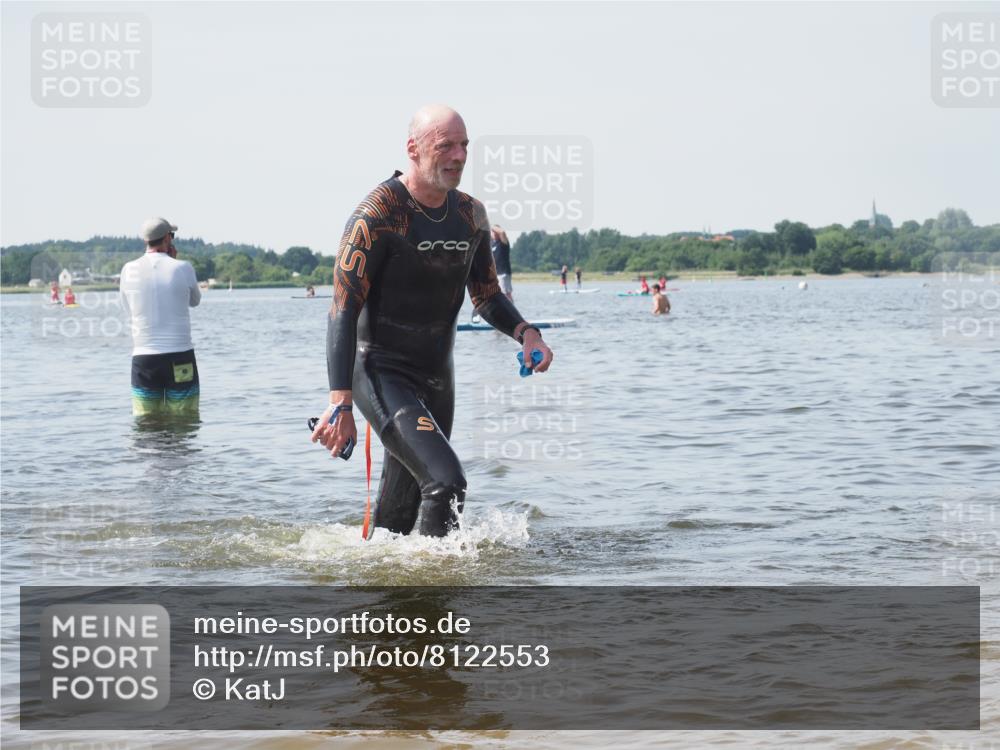 22.06.2025 - Viking Triathlon KatJ http://msf.ph/oto/8122553 22.06.2025 10:51:43 Schwimmen 292, 422 meine-sportfotos.de