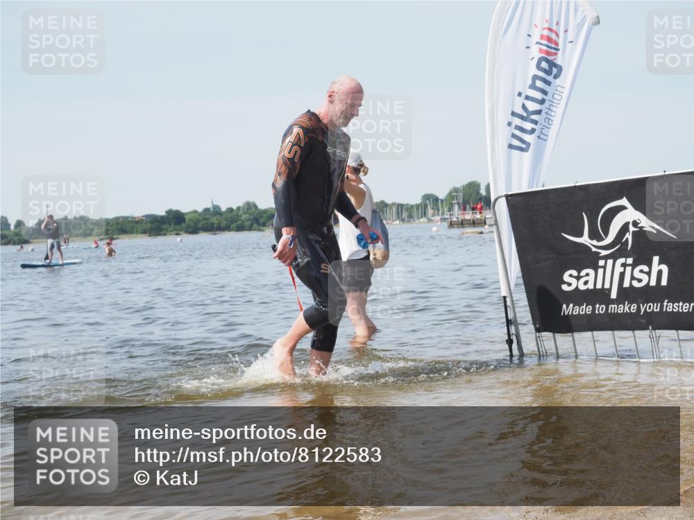 22.06.2025 - Viking Triathlon KatJ http://msf.ph/oto/8122583 22.06.2025 10:51:45 Schwimmen 292 meine-sportfotos.de