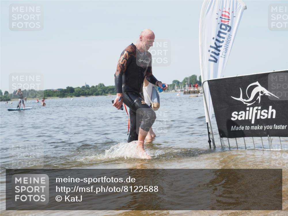 22.06.2025 - Viking Triathlon KatJ http://msf.ph/oto/8122588 22.06.2025 10:51:45 Schwimmen 292 meine-sportfotos.de