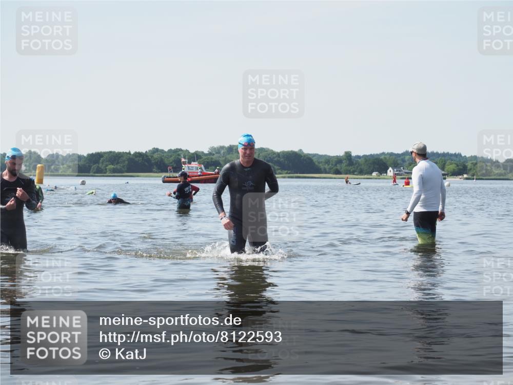 22.06.2025 - Viking Triathlon KatJ http://msf.ph/oto/8122593 22.06.2025 10:52:00 Schwimmen 169, 542 meine-sportfotos.de