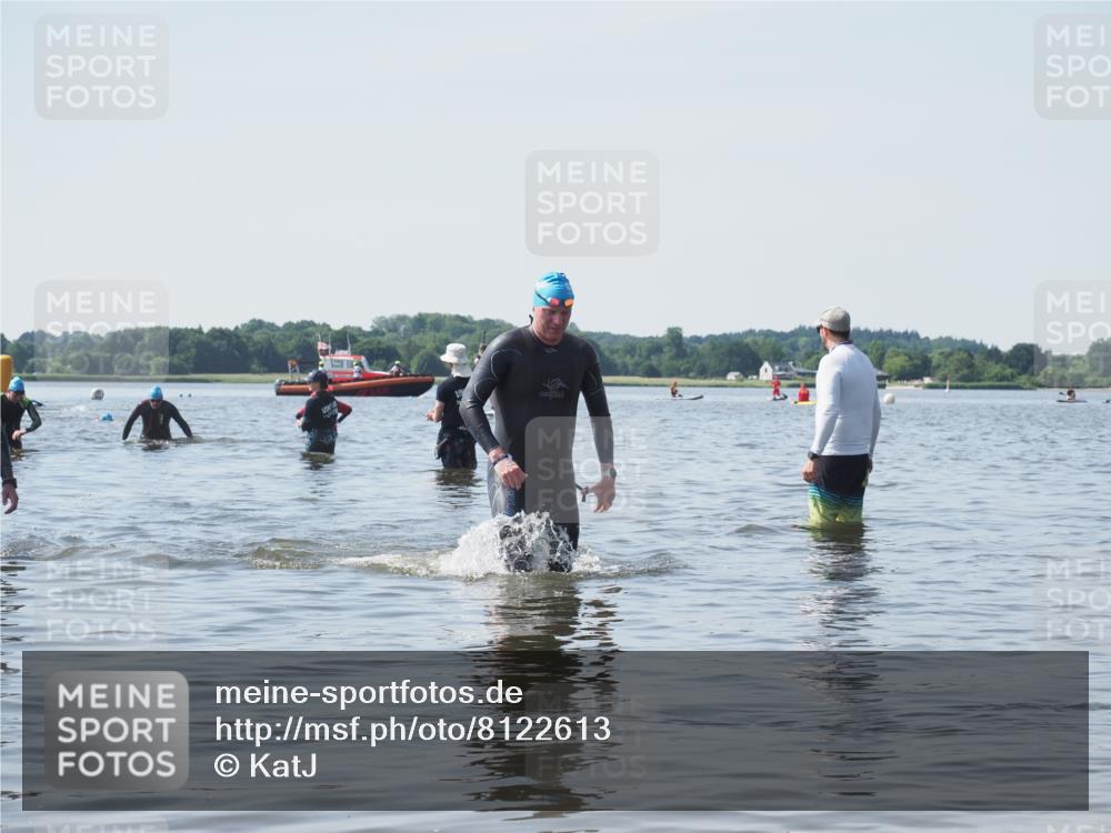 22.06.2025 - Viking Triathlon KatJ http://msf.ph/oto/8122613 22.06.2025 10:52:01 Schwimmen 169, 542 meine-sportfotos.de