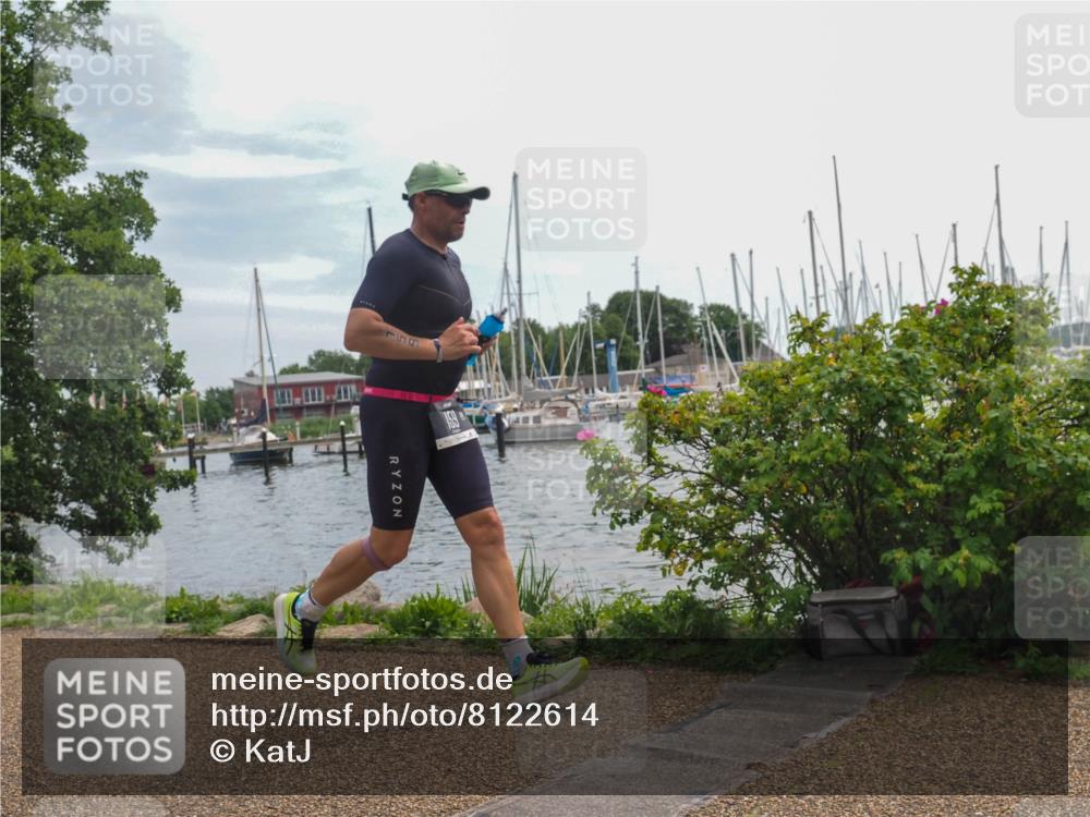 22.06.2025 - Viking Triathlon KatJ http://msf.ph/oto/8122614 22.06.2025 13:34:17 Laufen 159 meine-sportfotos.de