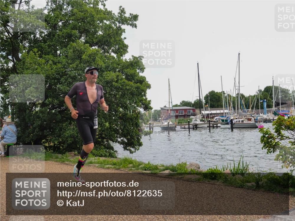 22.06.2025 - Viking Triathlon KatJ http://msf.ph/oto/8122635 22.06.2025 13:34:33 Laufen 367 meine-sportfotos.de