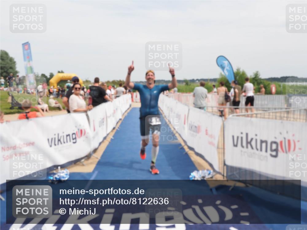 22.06.2025 - Viking Triathlon MichiJ http://msf.ph/oto/8122636 22.06.2025 15:13:46 Ziel 95, 602 meine-sportfotos.de