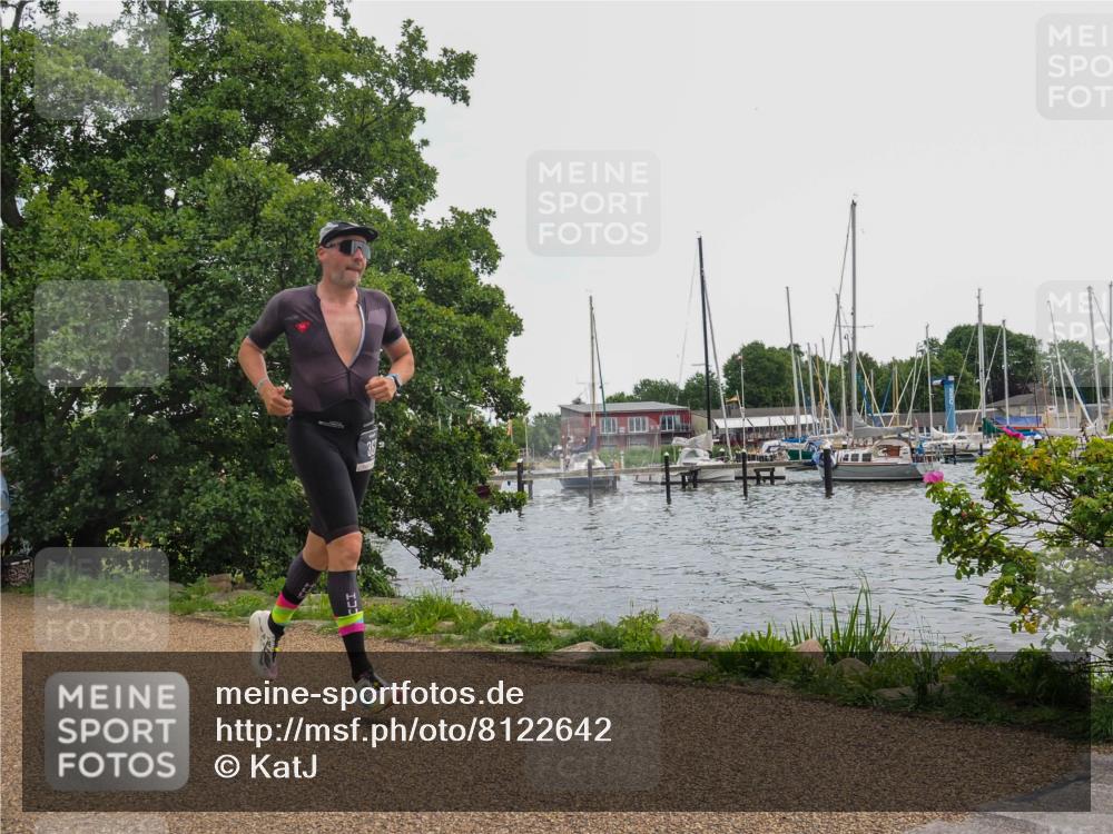 22.06.2025 - Viking Triathlon KatJ http://msf.ph/oto/8122642 22.06.2025 13:34:34 Laufen 367 meine-sportfotos.de