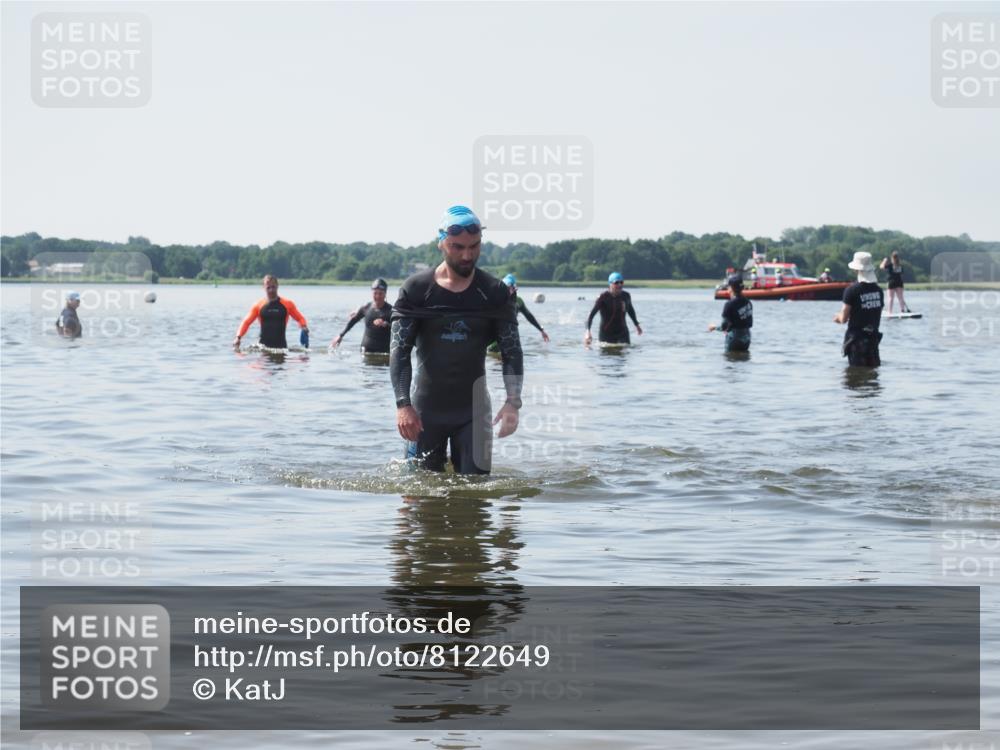 22.06.2025 - Viking Triathlon KatJ http://msf.ph/oto/8122649 22.06.2025 10:52:04 Schwimmen 169, 542 meine-sportfotos.de