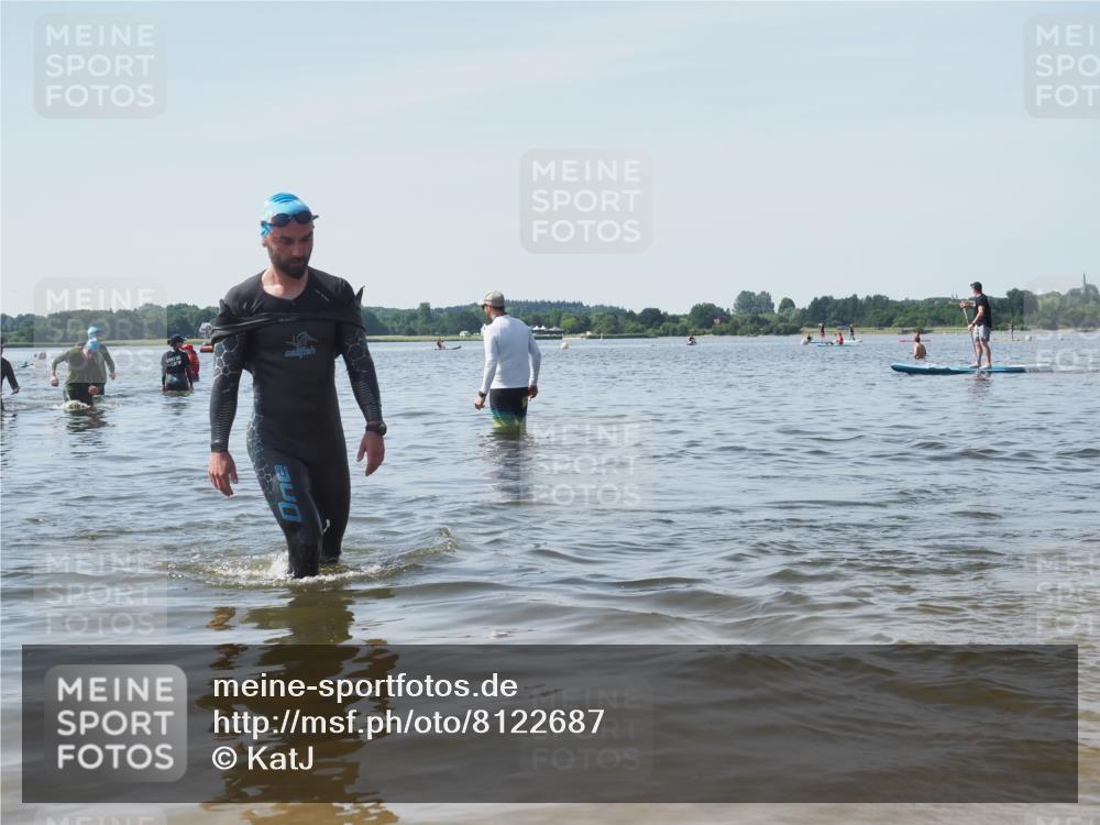 22.06.2025 - Viking Triathlon KatJ http://msf.ph/oto/8122687 22.06.2025 10:52:09 Schwimmen 116, 169, 481, 542 meine-sportfotos.de