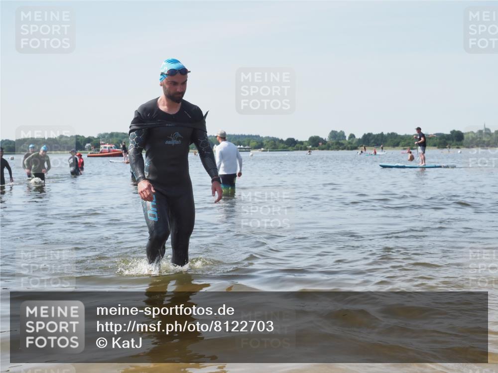 22.06.2025 - Viking Triathlon KatJ http://msf.ph/oto/8122703 22.06.2025 10:52:10 Schwimmen 116, 169, 481, 542 meine-sportfotos.de