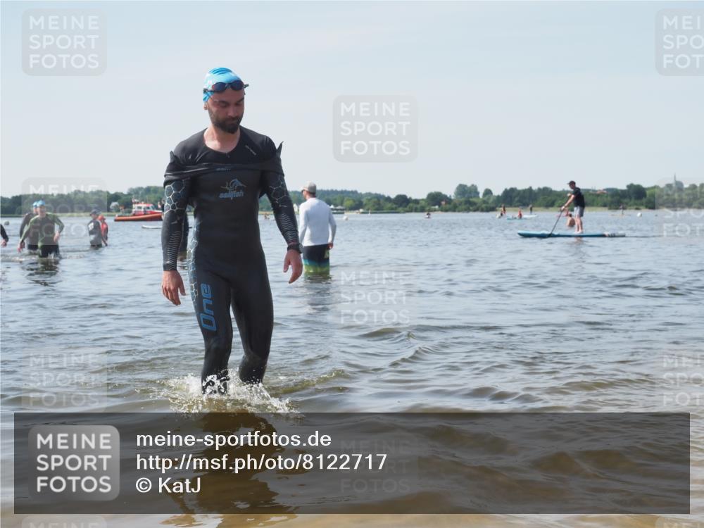 22.06.2025 - Viking Triathlon KatJ http://msf.ph/oto/8122717 22.06.2025 10:52:11 Schwimmen 116, 136, 481, 542 meine-sportfotos.de