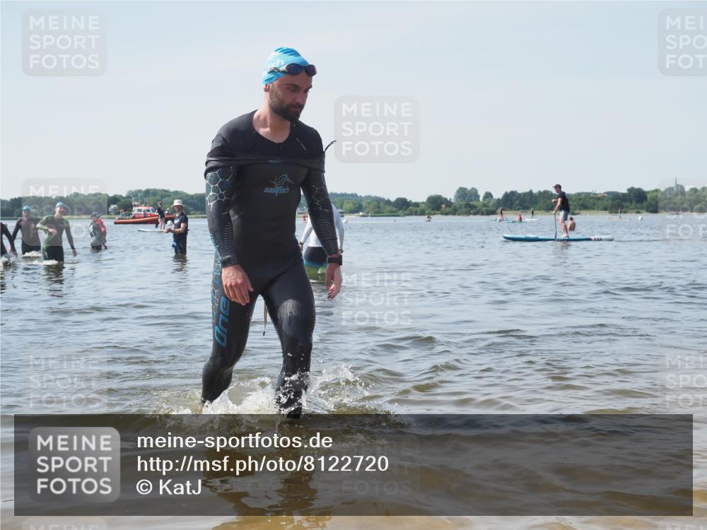 22.06.2025 - Viking Triathlon KatJ http://msf.ph/oto/8122720 22.06.2025 10:52:11 Schwimmen 116, 136, 481, 542 meine-sportfotos.de