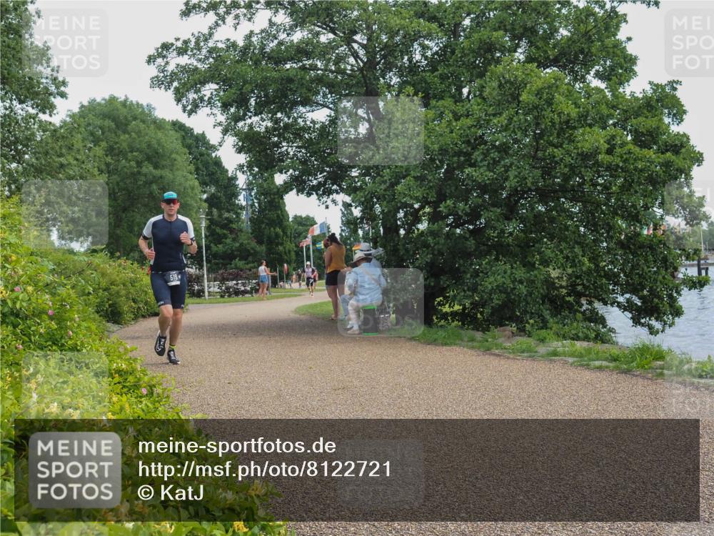 22.06.2025 - Viking Triathlon KatJ http://msf.ph/oto/8122721 22.06.2025 13:34:59 Laufen 519 meine-sportfotos.de