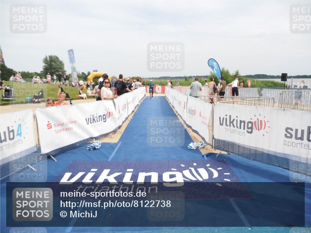 22.06.2025 - Viking Triathlon MichiJ http://msf.ph/oto/8122738 22.06.2025 15:13:51 Ziel 95, 226 meine-sportfotos.de