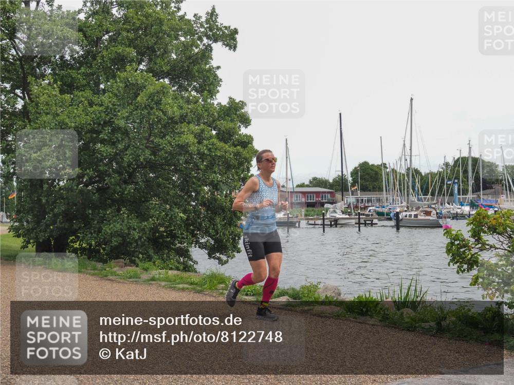 22.06.2025 - Viking Triathlon KatJ http://msf.ph/oto/8122748 22.06.2025 15:17:44 Laufen 197 meine-sportfotos.de