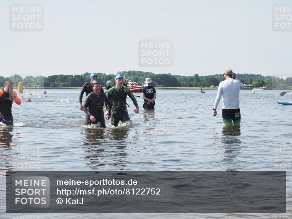 22.06.2025 - Viking Triathlon KatJ http://msf.ph/oto/8122752 22.06.2025 10:52:17 Schwimmen 116, 136, 481, 490 meine-sportfotos.de
